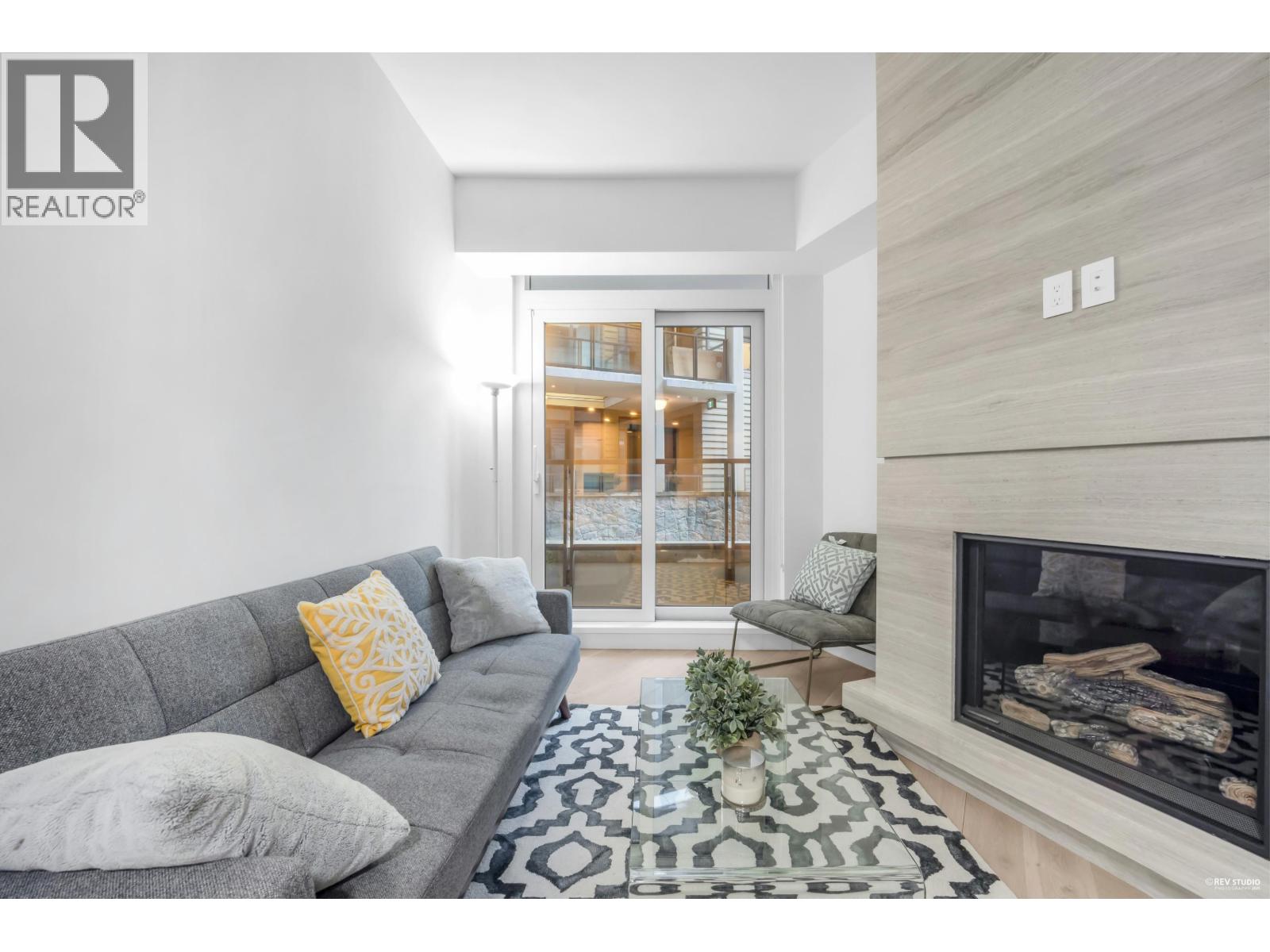 101 6699 NELSON AVENUE, West Vancouver