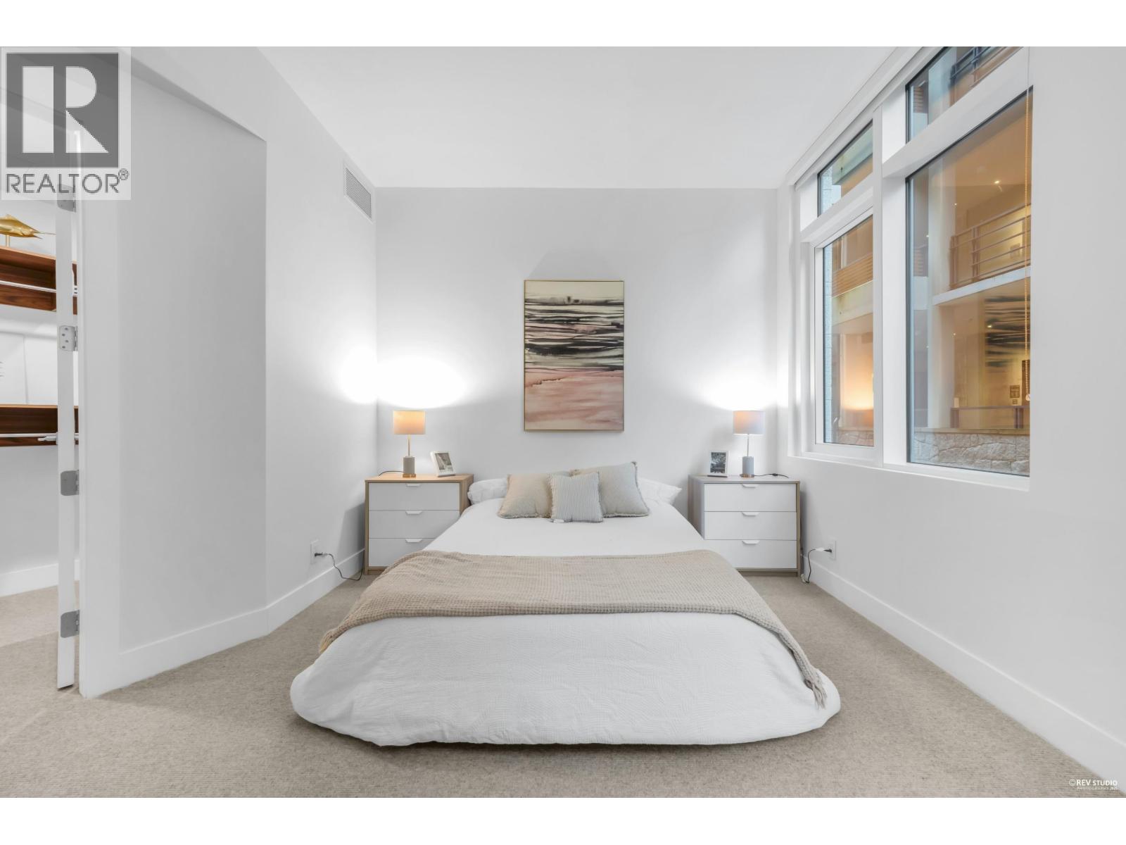 101 6699 NELSON AVENUE, West Vancouver