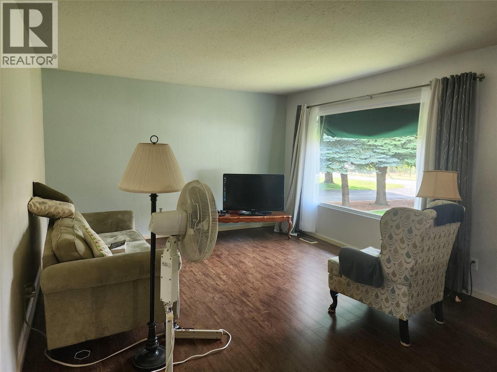 6210 York Road, Grand Forks