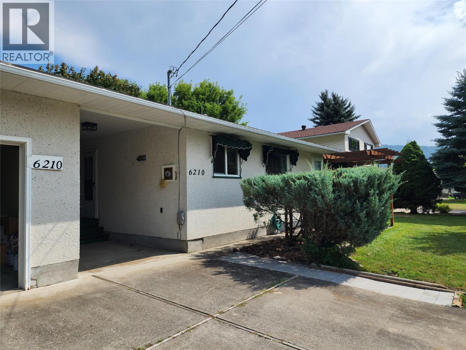 6210 York Road, Grand Forks