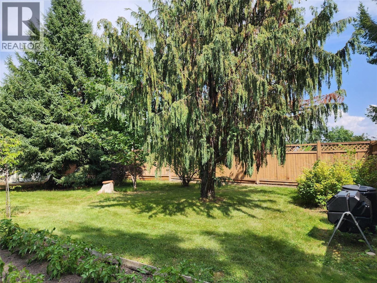 6210 York Road, Grand Forks