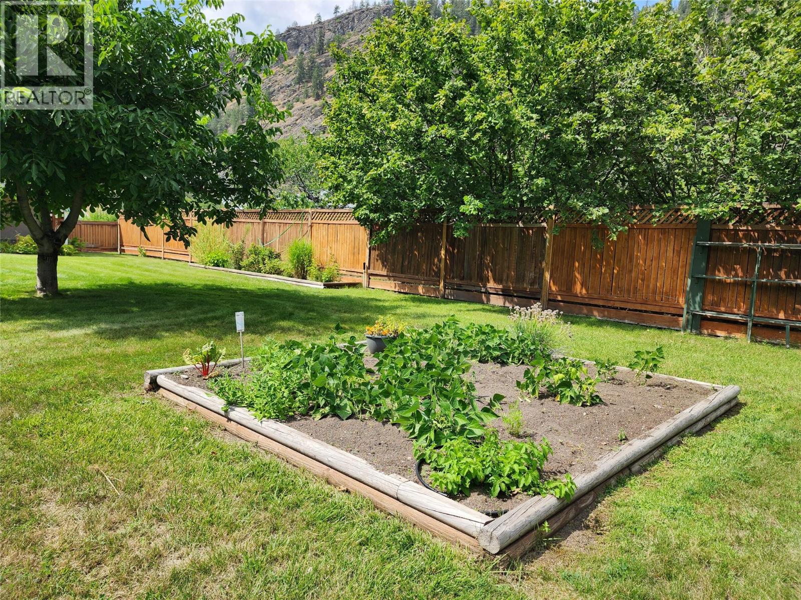 6210 York Road, Grand Forks