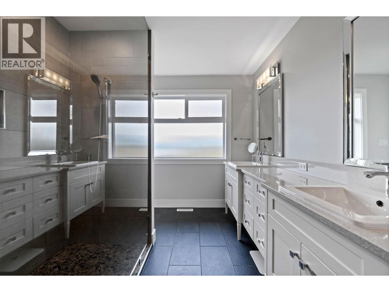 1351 15 Avenue SE, Salmon Arm