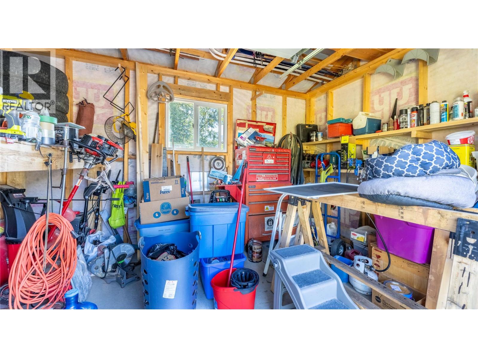 216 27TH Avenue, Creston