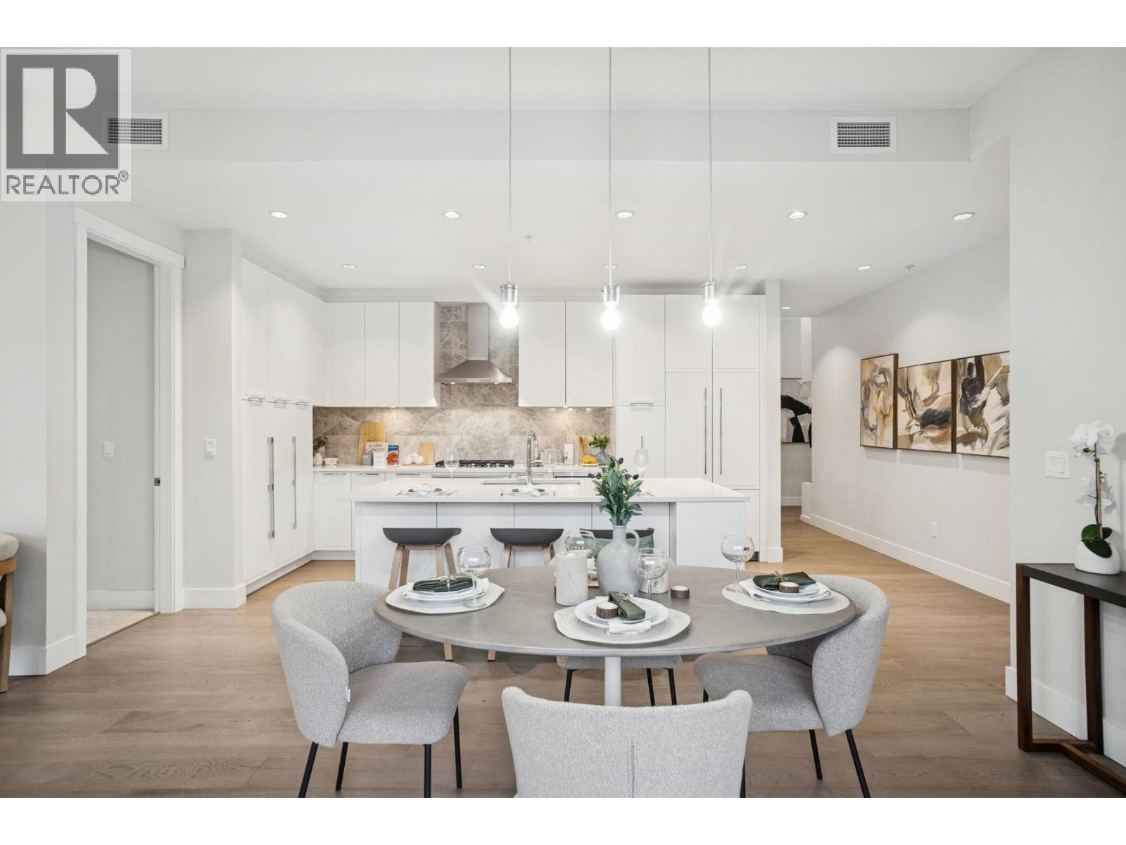 #103-5535 ADMIRAL Way, Delta