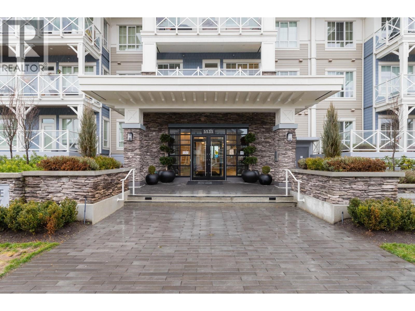 #103-5535 ADMIRAL Way, Delta