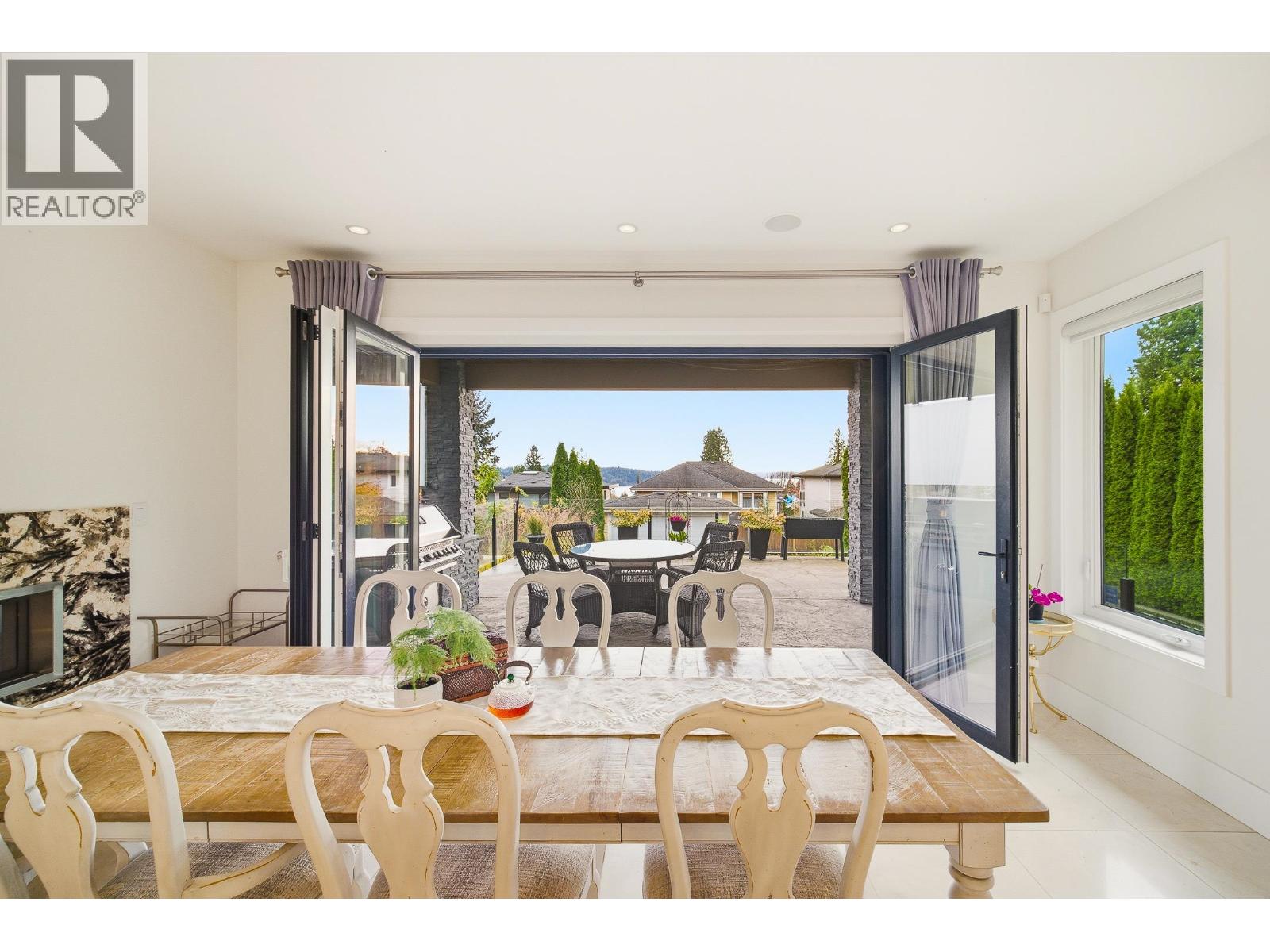 1468 KINGS AVENUE, West Vancouver