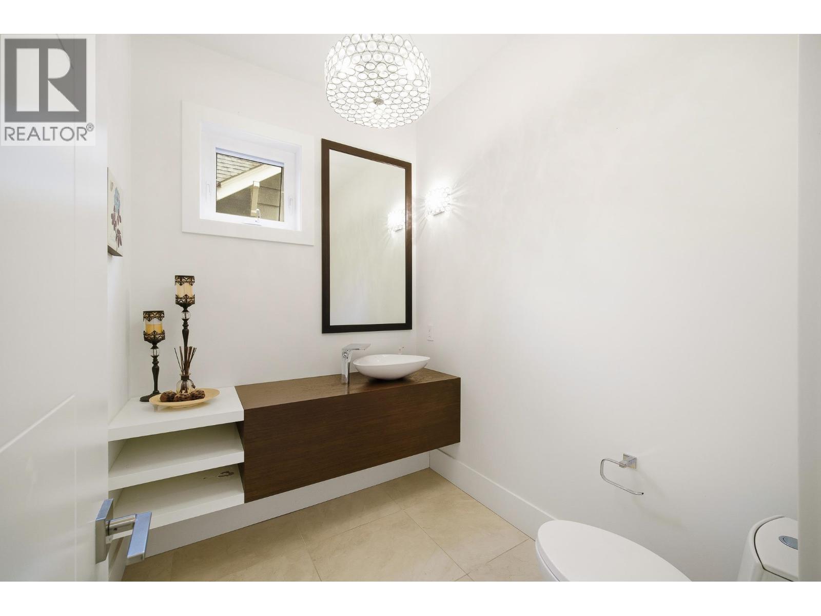 1468 KINGS AVENUE, West Vancouver