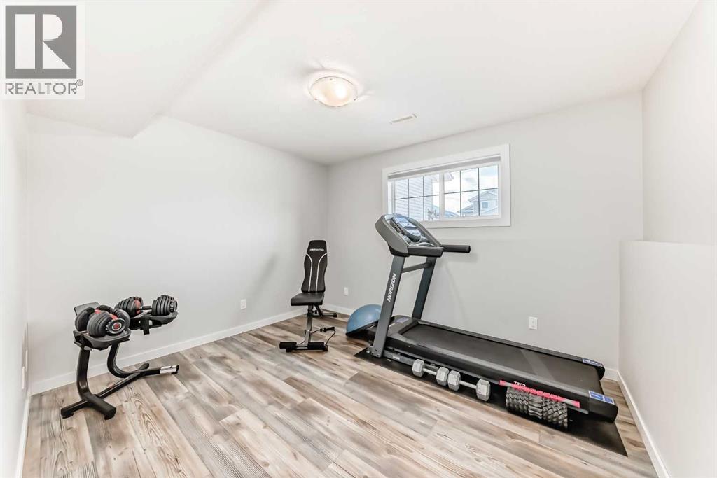 37 Heartland Crescent, Penhold