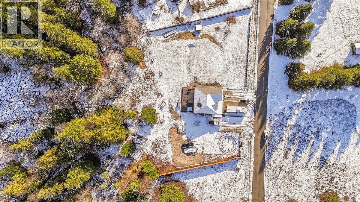 1953 SANDY Road, Castlegar