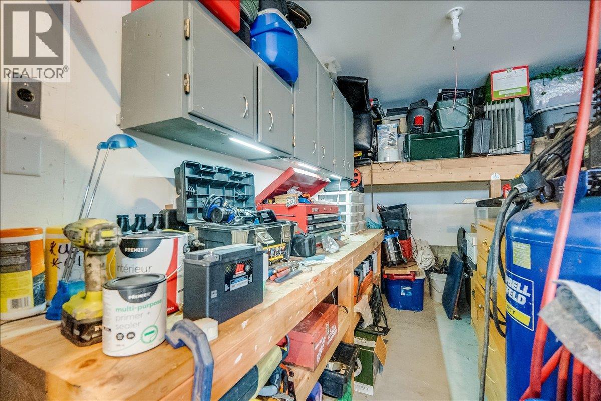 1953 SANDY Road, Castlegar