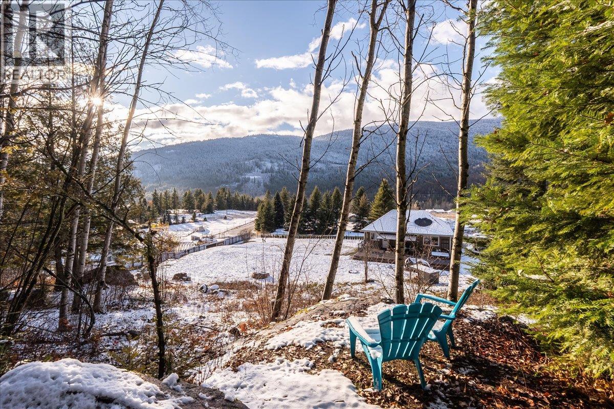 1953 SANDY Road, Castlegar