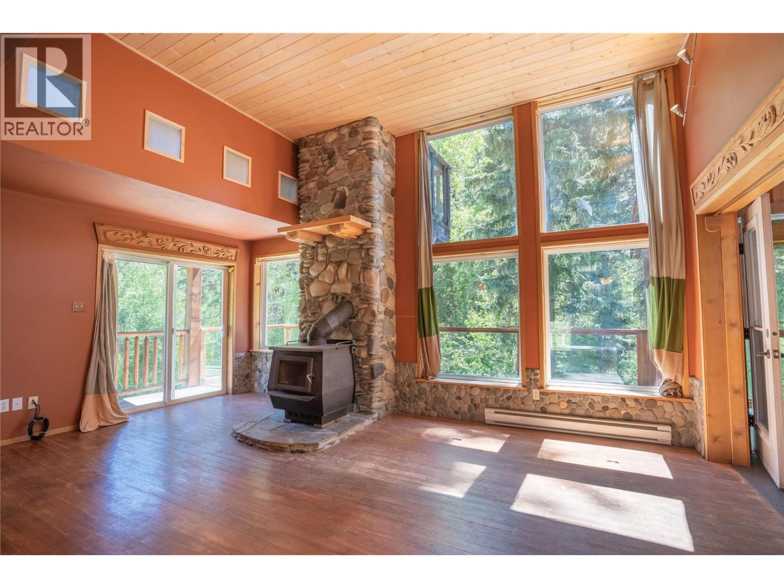 1907 Green Mountain Road, Penticton