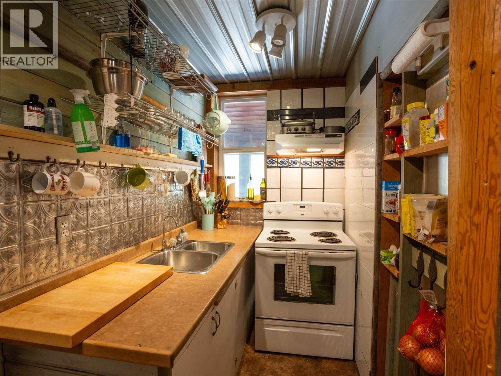 1907 Green Mountain Road, Penticton