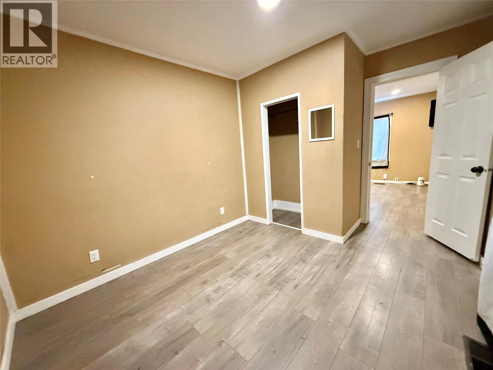 1442 Tamarac Avenue, Trail