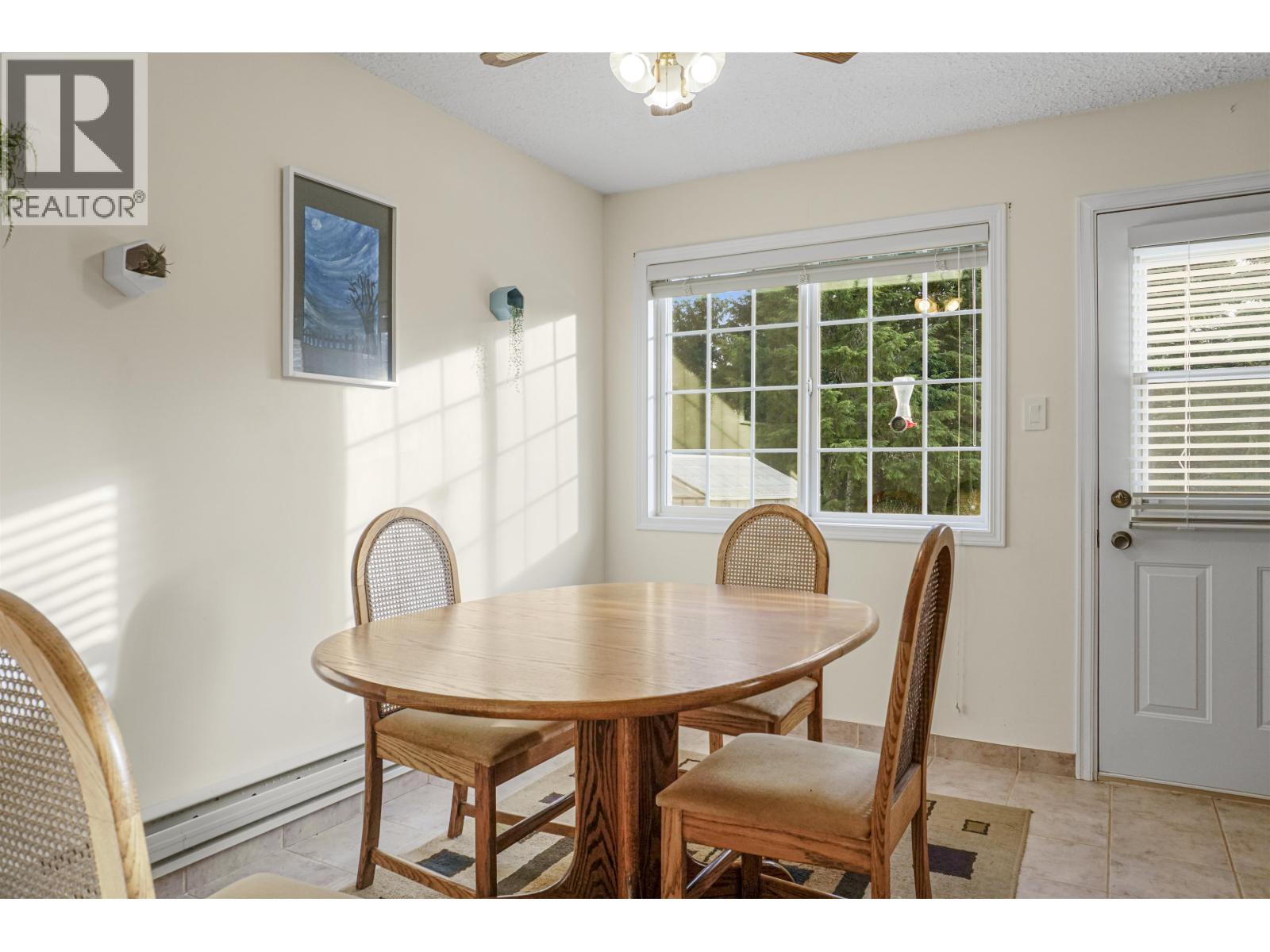 140 SMITH STREET, Kitimat