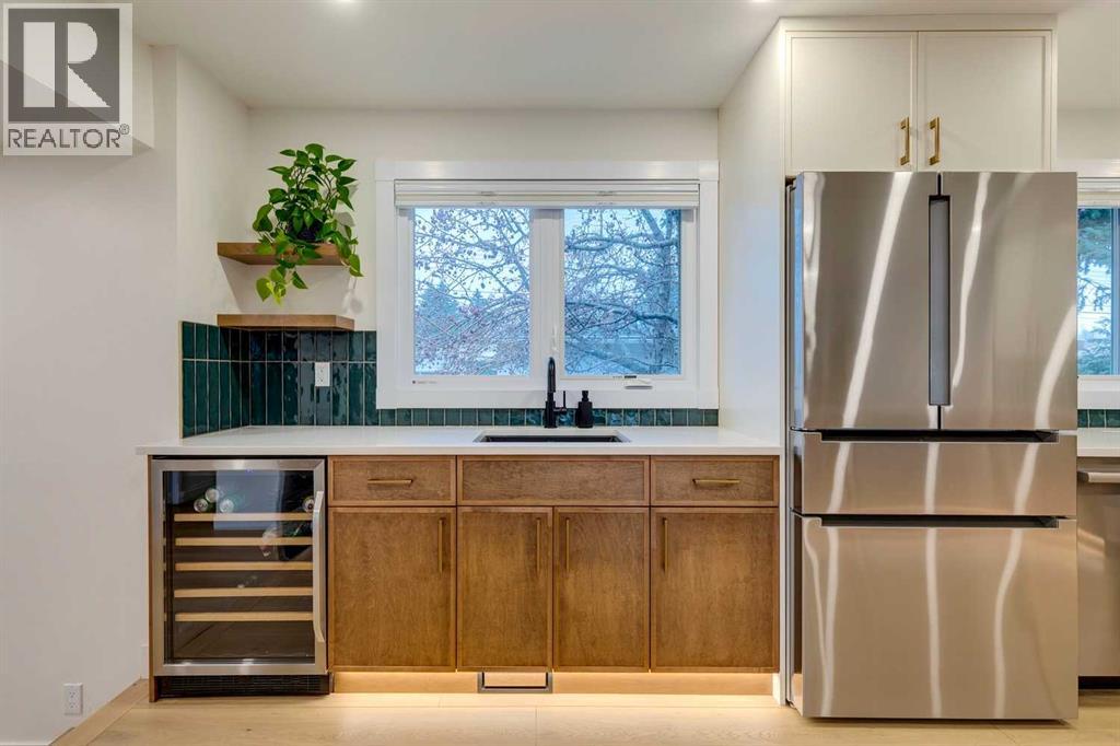 Single Family House for Sale in  Lake Ontario Drive SE Lake Bonavista Calgary 