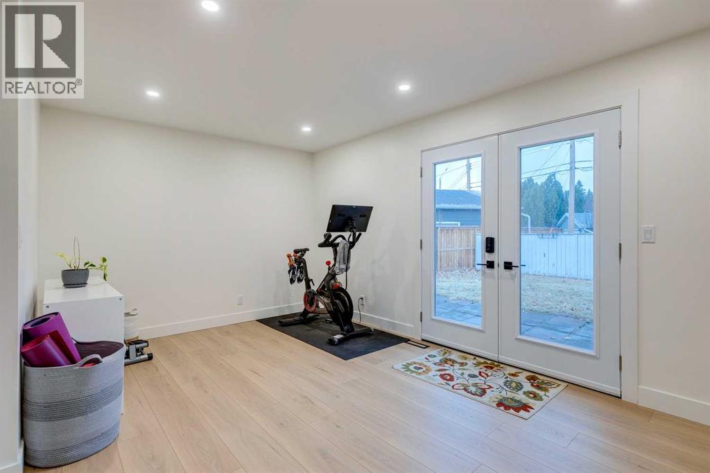 Single Family House for Sale in  Lake Ontario Drive SE Lake Bonavista Calgary 