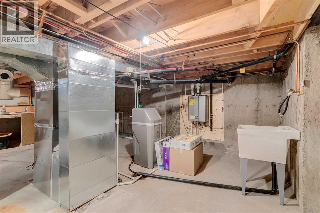 Single Family House for Sale in  Lake Ontario Drive SE Lake Bonavista Calgary 