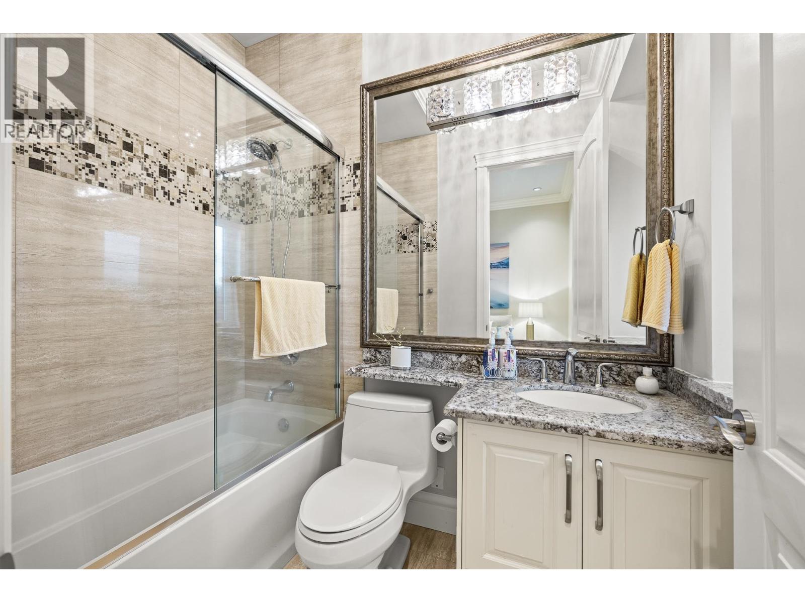 6100 RIVERDALE Drive, Richmond