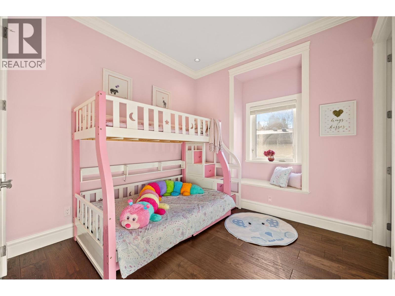 6100 RIVERDALE Drive, Richmond