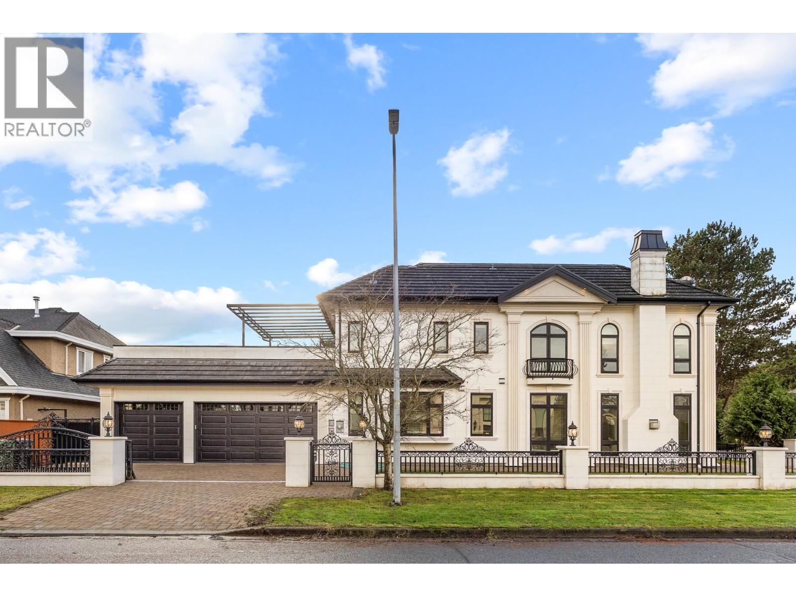 6100 RIVERDALE Drive, Richmond