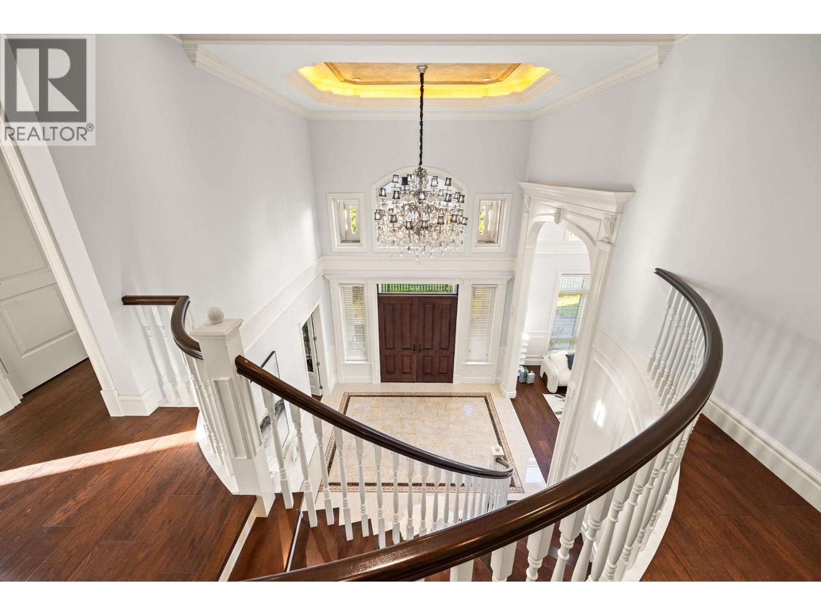 6100 RIVERDALE Drive, Richmond