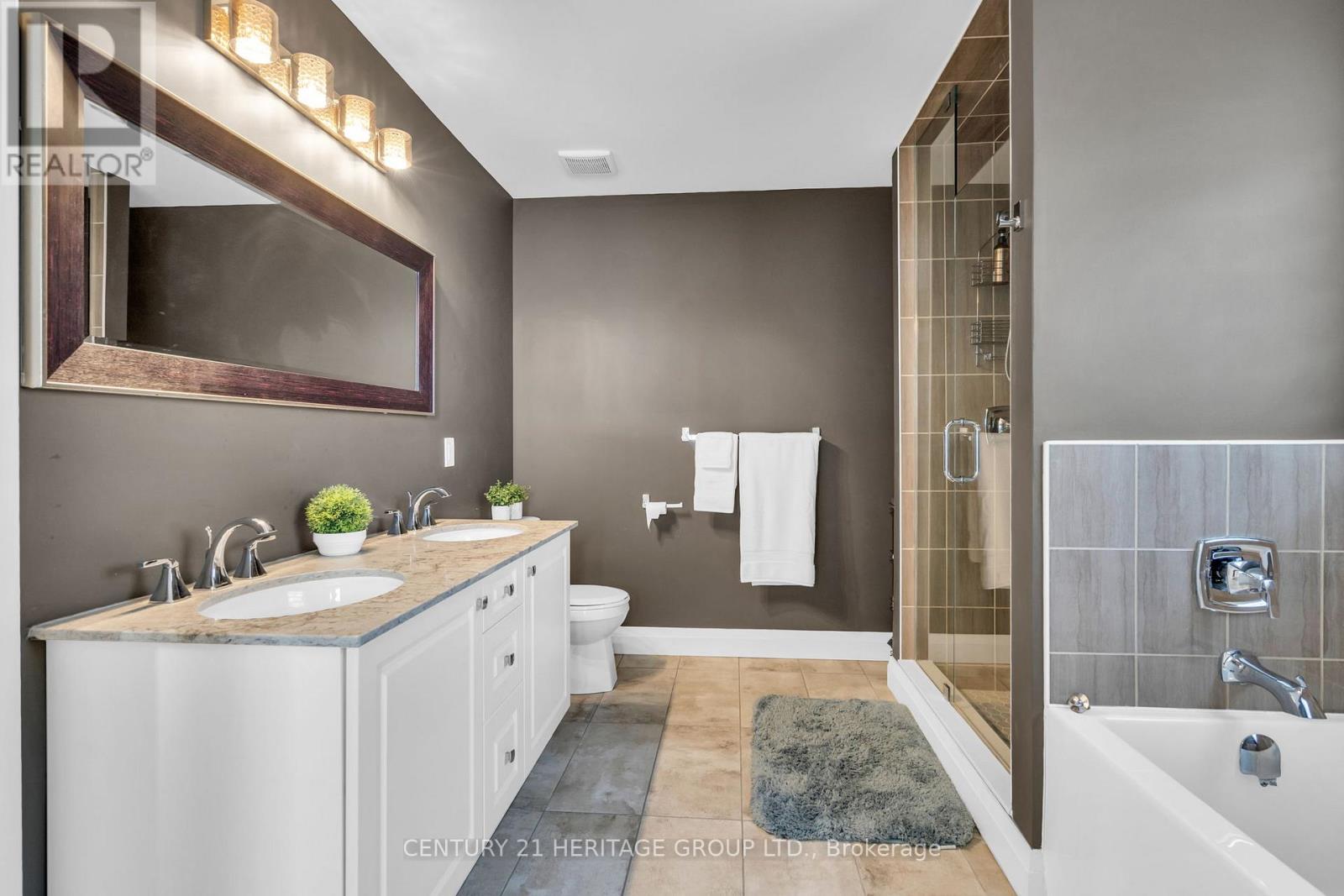 13 MABERN STREET - 25