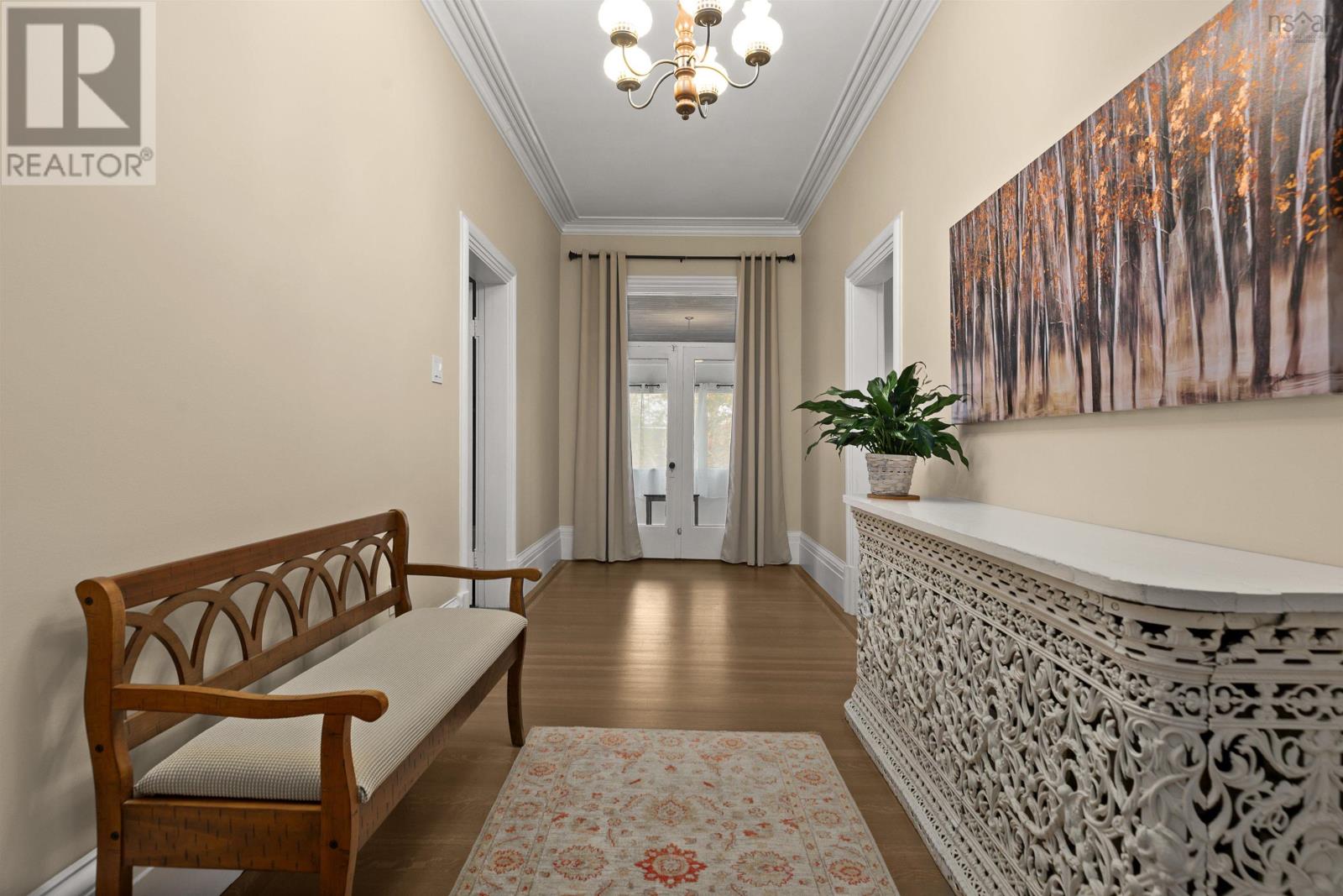 Property 25 of 50 of 202 Washington Street