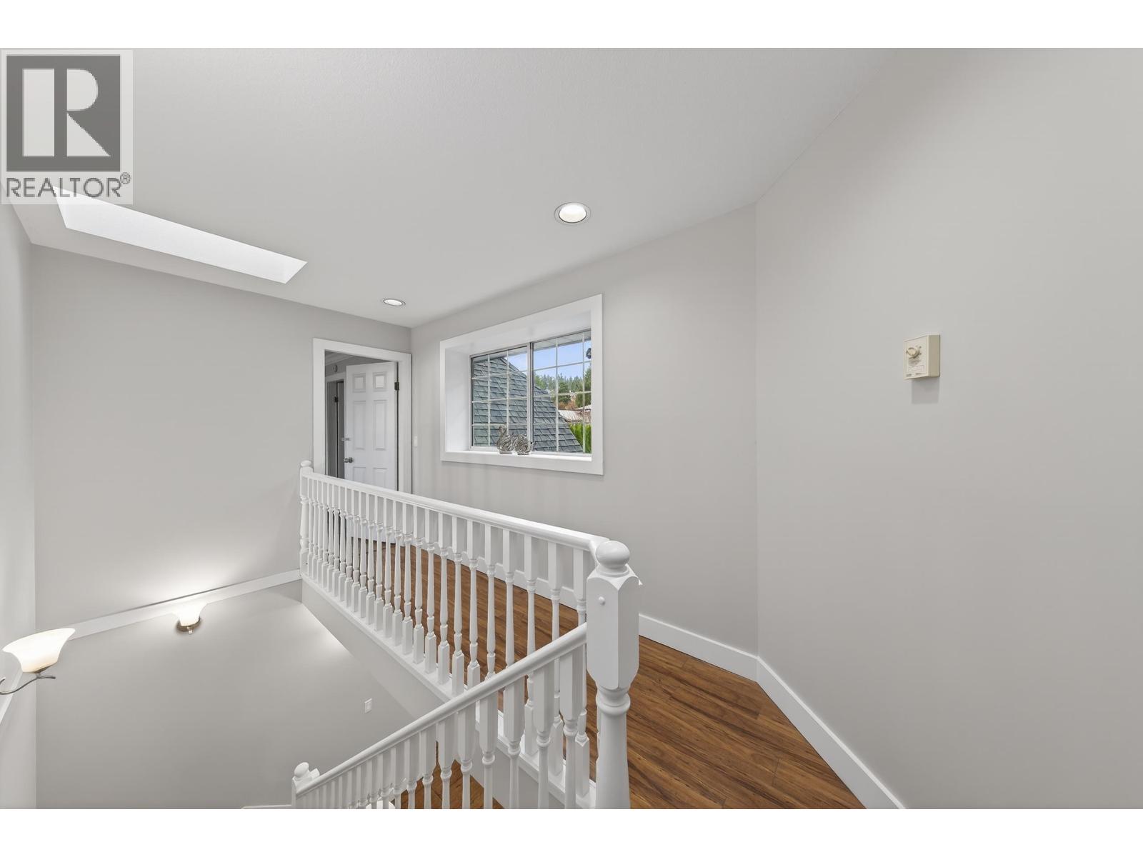 2562 FUCHSIA PLACE, Coquitlam
