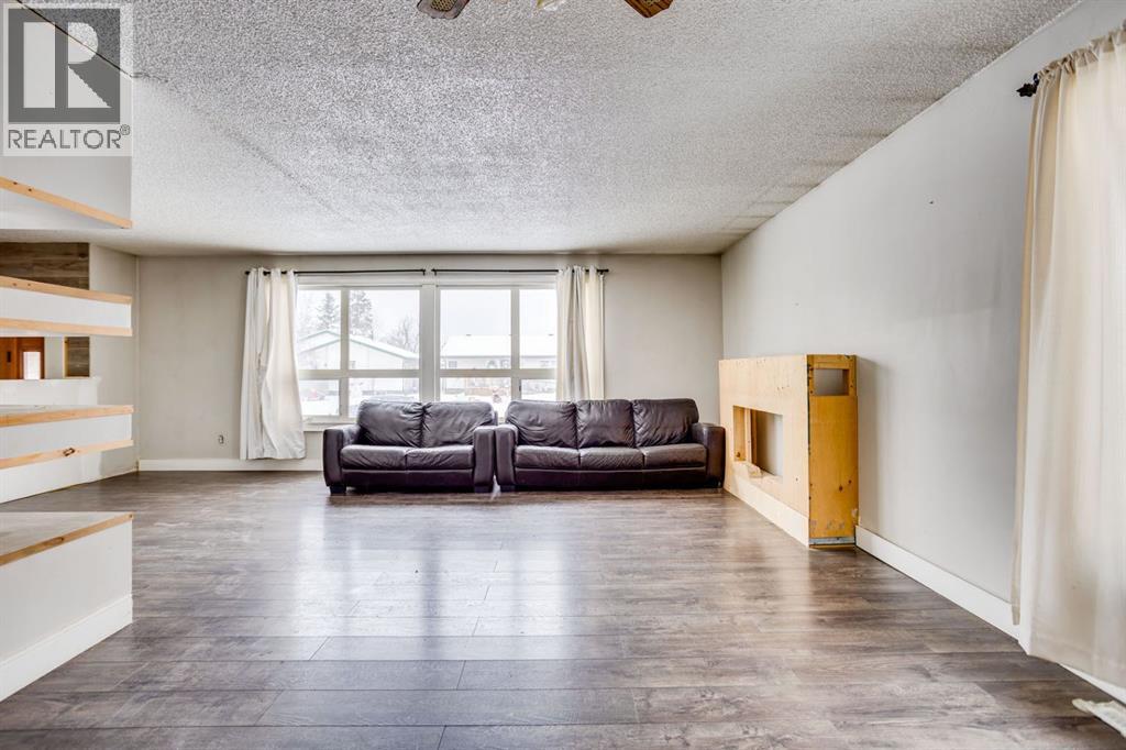 62 Birch Road, Fort McMurray