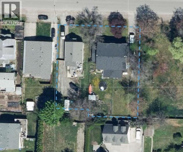  1025 Laurier Avenue, Kelowna