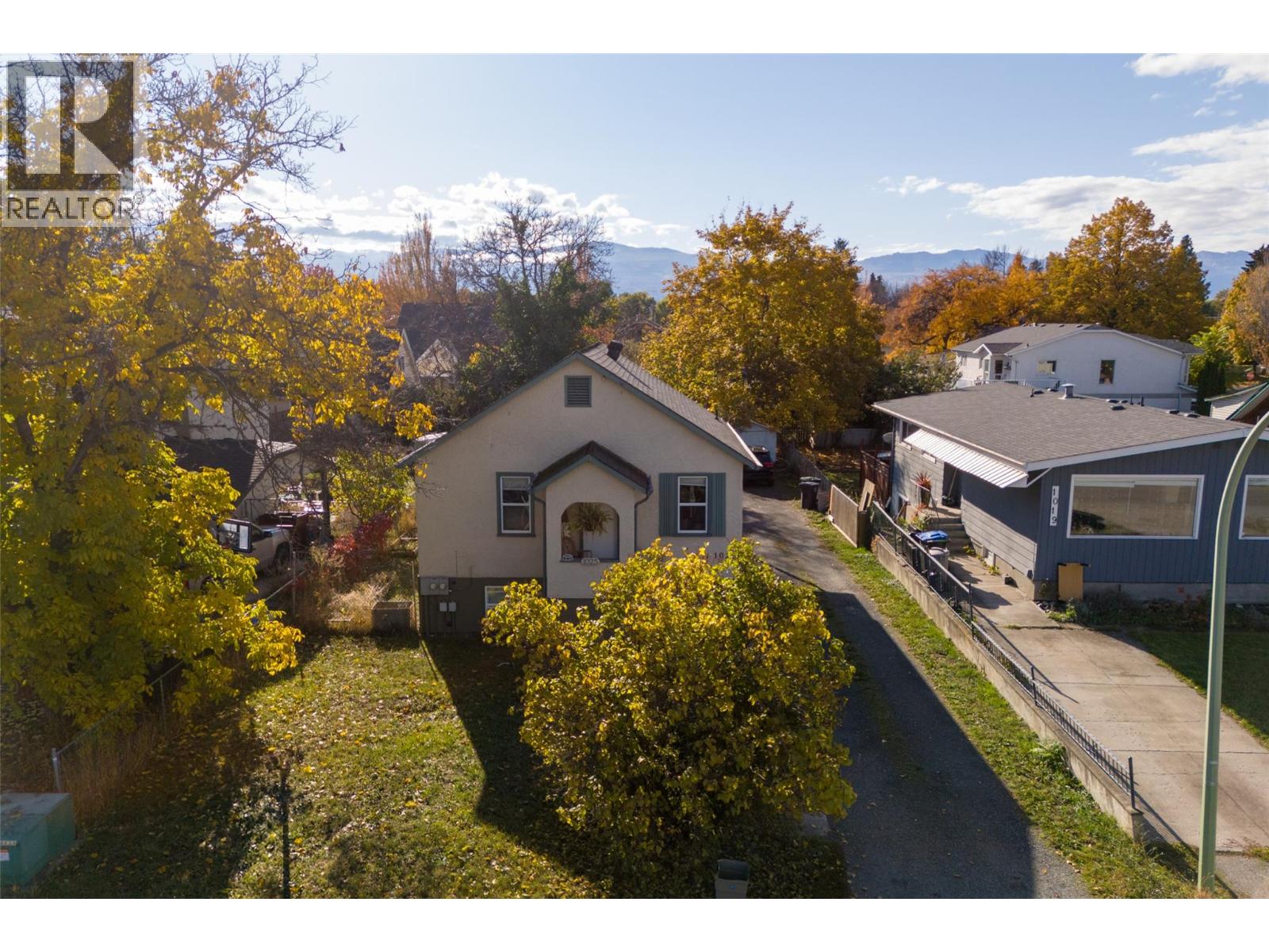  1025 Laurier Avenue, Kelowna