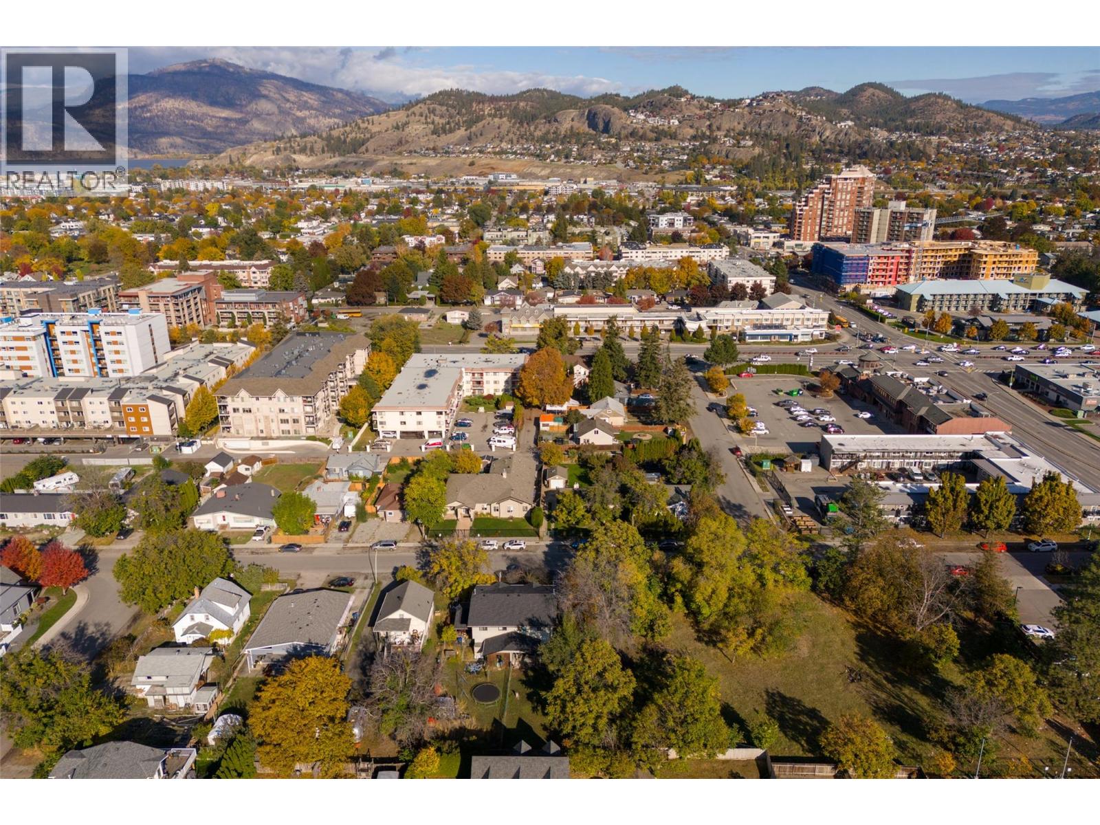  1025 Laurier Avenue, Kelowna