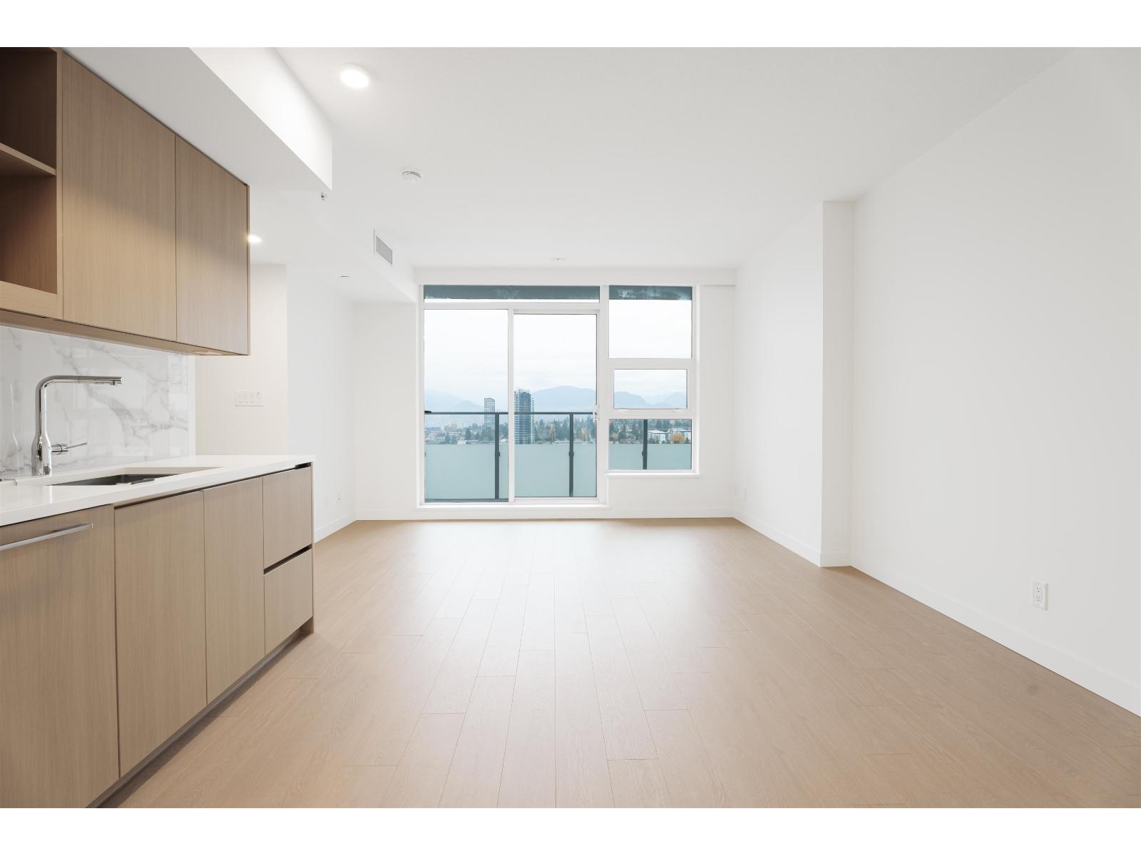 2709 13768 100 AVENUE, Surrey