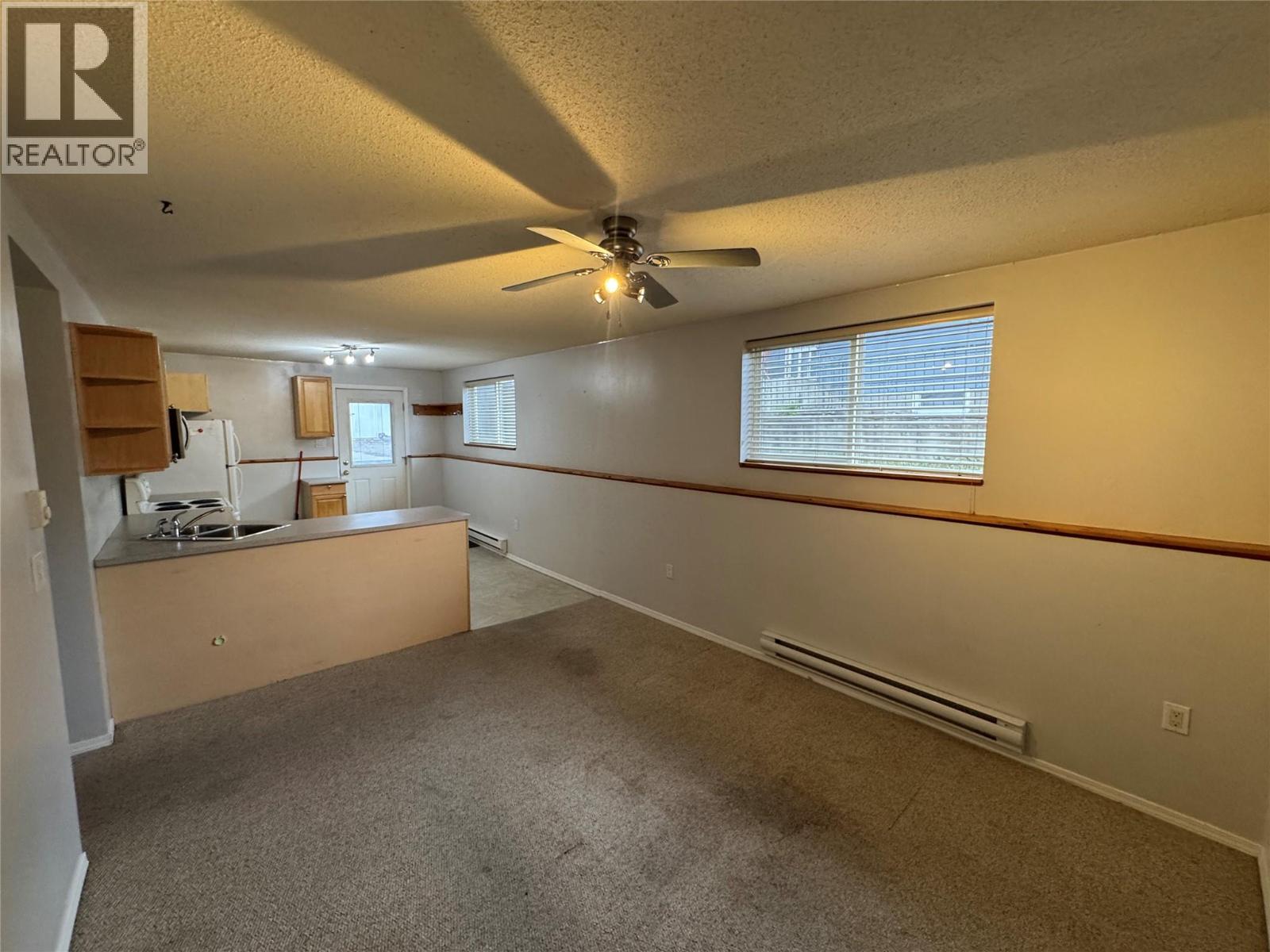  1025 Laurier Avenue, Kelowna