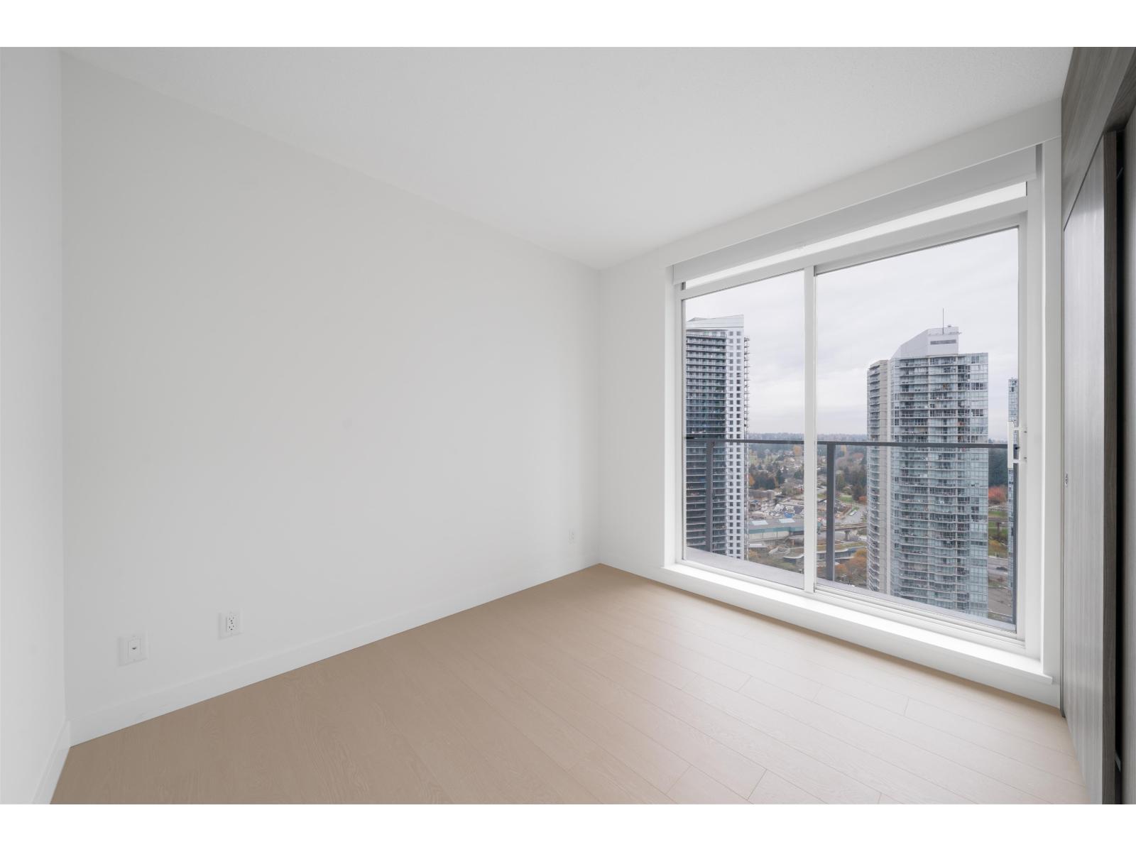 2709 13768 100 AVENUE, Surrey