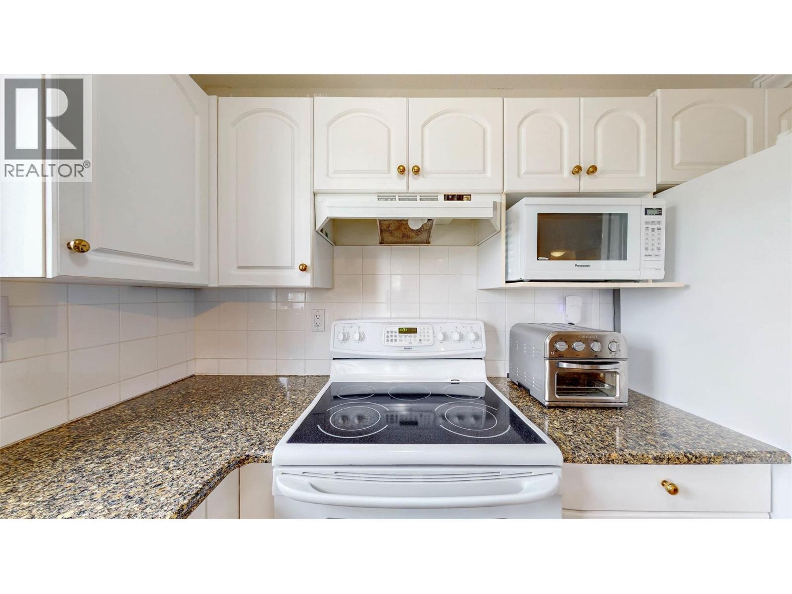 6805 Cottonwood Drive Unit# 206, Osoyoos