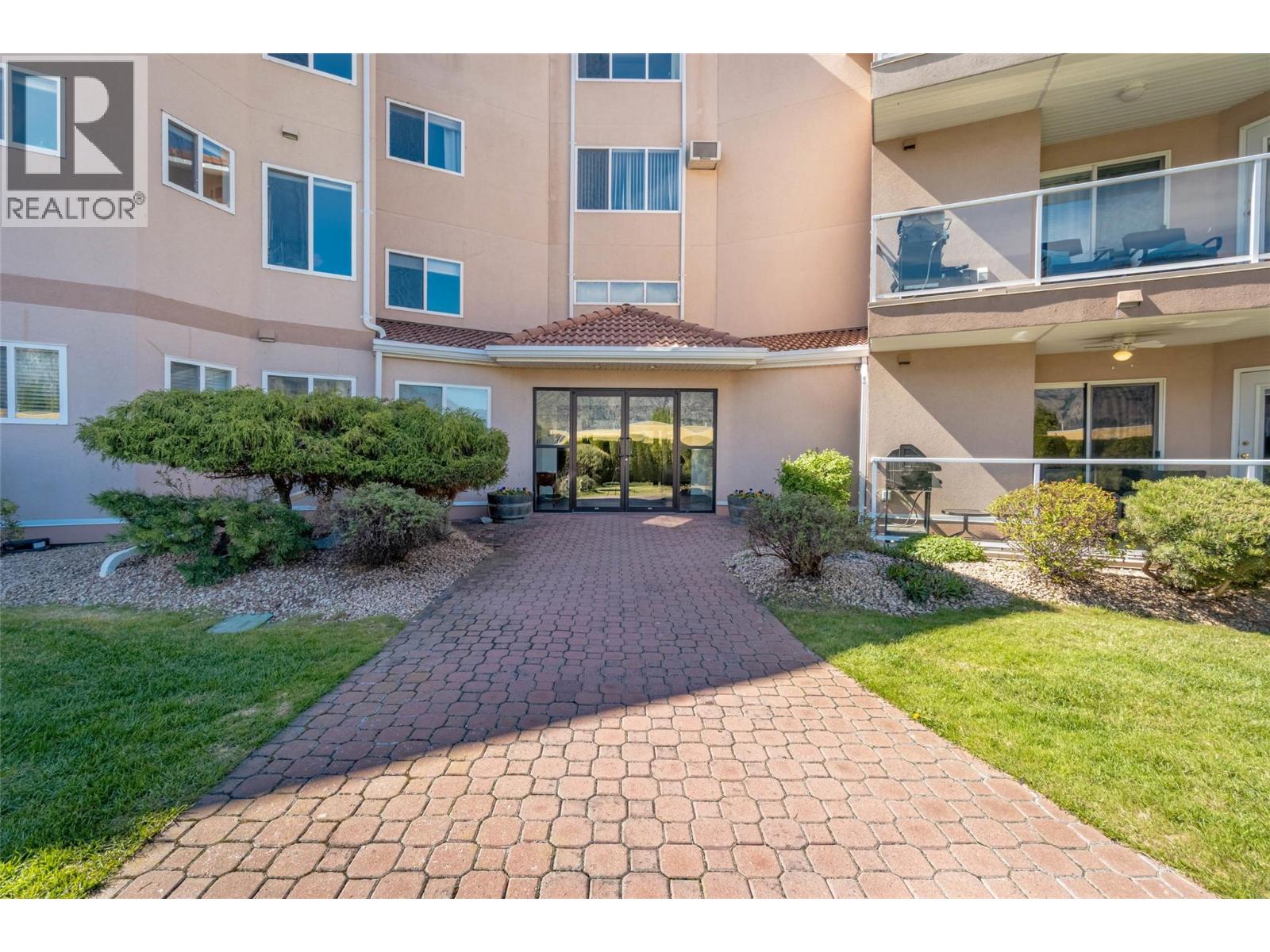 6805 Cottonwood Drive Unit# 206, Osoyoos