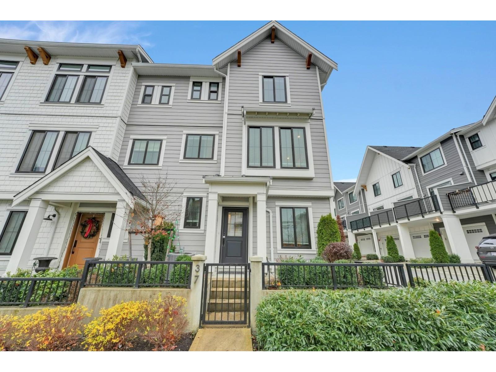 37 20189 84 AVENUE, Langley