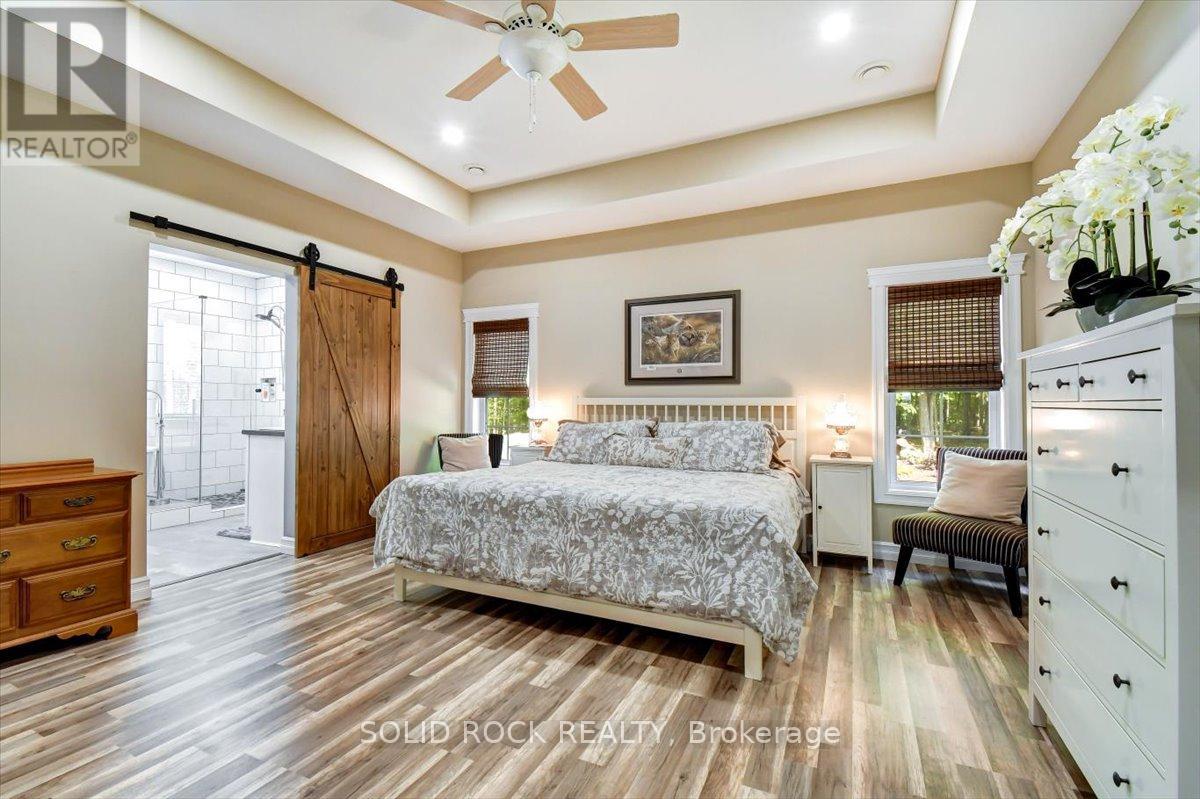 400 PIGDEN ROAD - 22