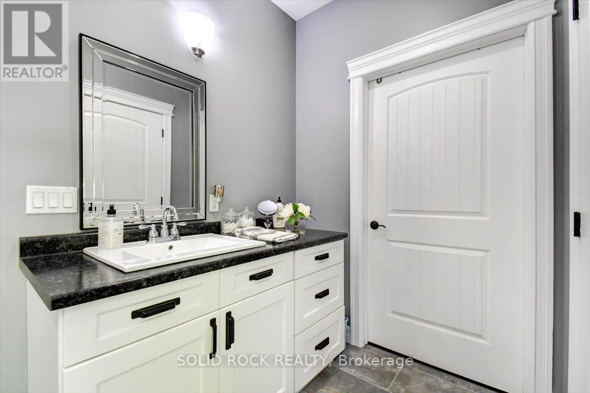 400 PIGDEN ROAD - 27
