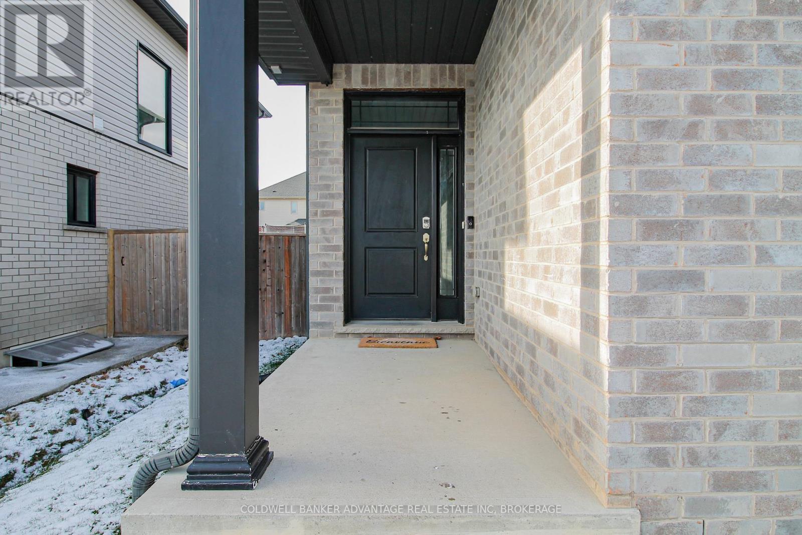 17 HOMESTEAD WAY - Photo 4 of 45, Thorold (Rolling Meadows), Ontario