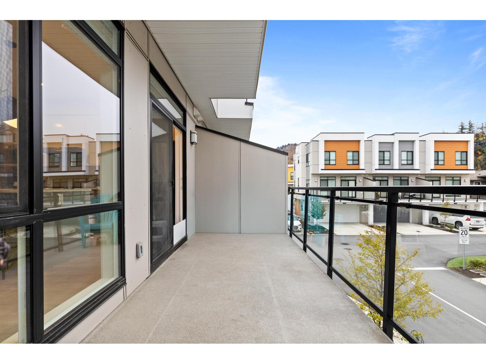 211 46150 THOMAS ROAD, Vedder Crossing, Chilliwack