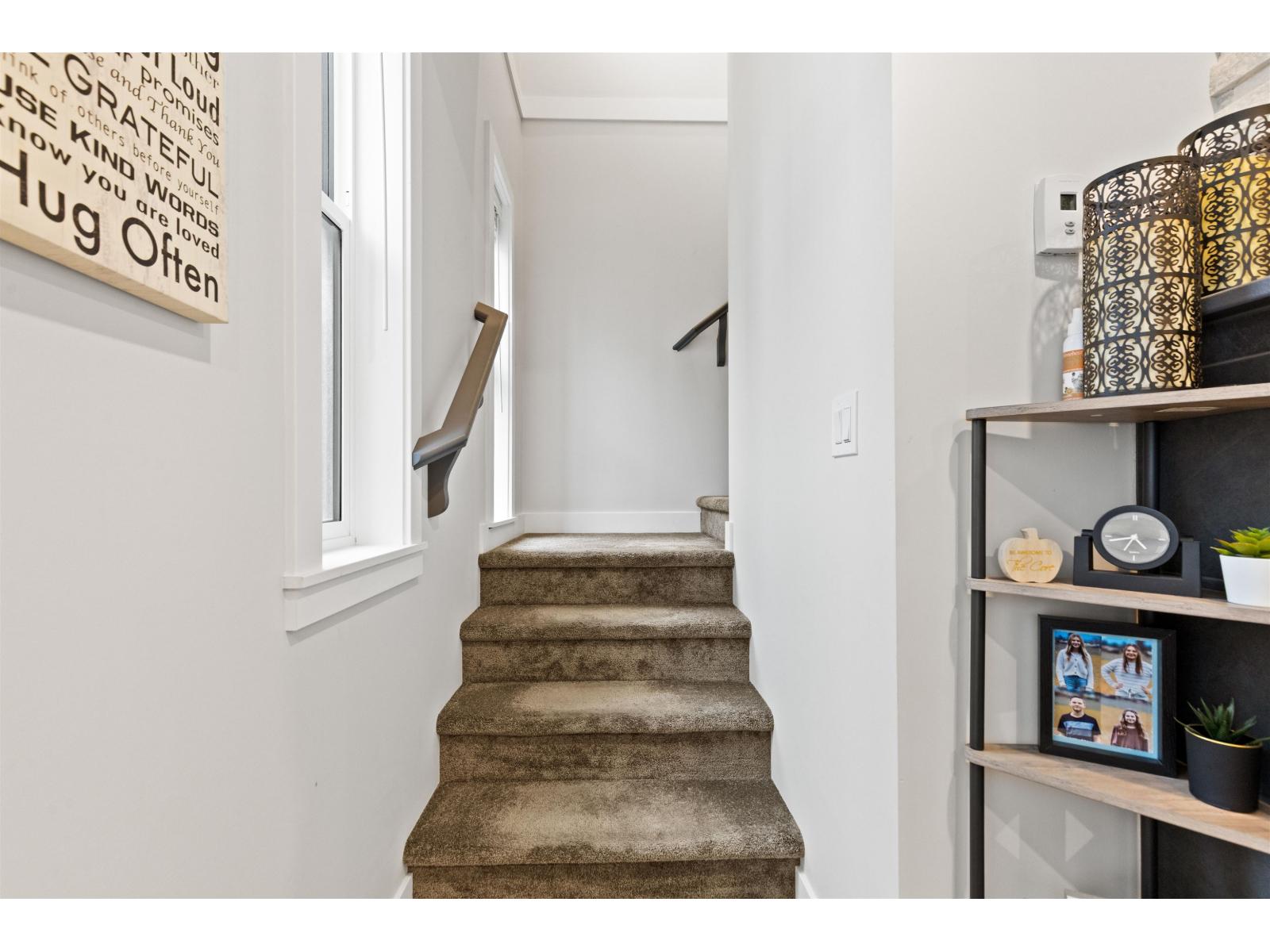 211 46150 THOMAS ROAD, Vedder Crossing, Chilliwack