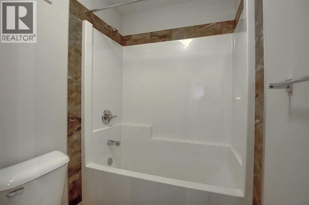 418 River Avenue, Cochrane