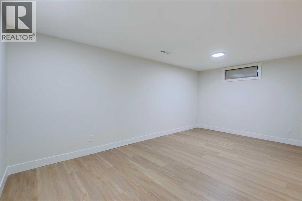 Single Family House for Sale in  Cedarwood Park SW Cedarbrae Calgary 