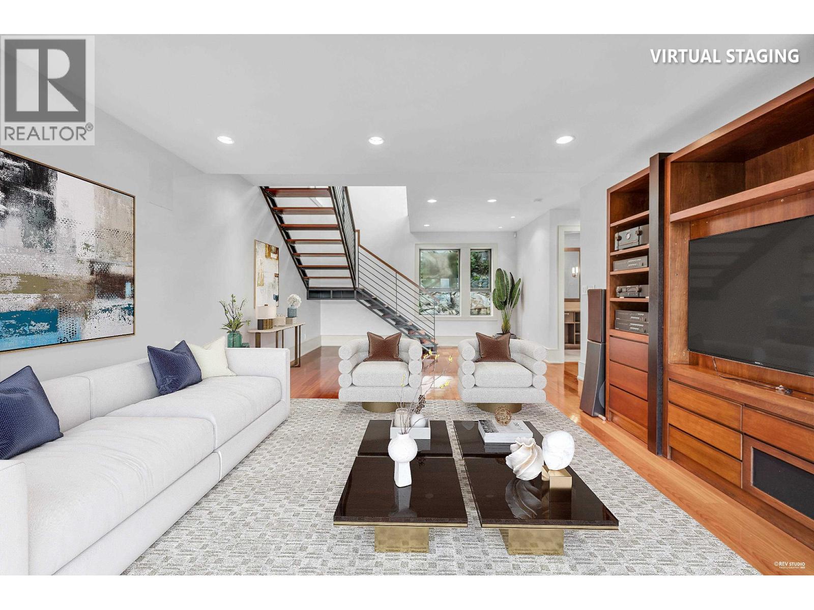 3570 CREERY AVENUE, West Vancouver