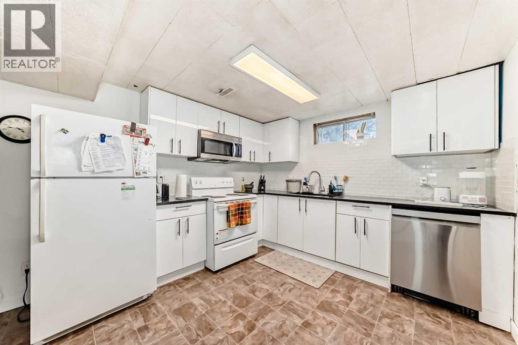 Single Family House Bungalow for Sale in  Templeside Circle NE Temple Calgary 