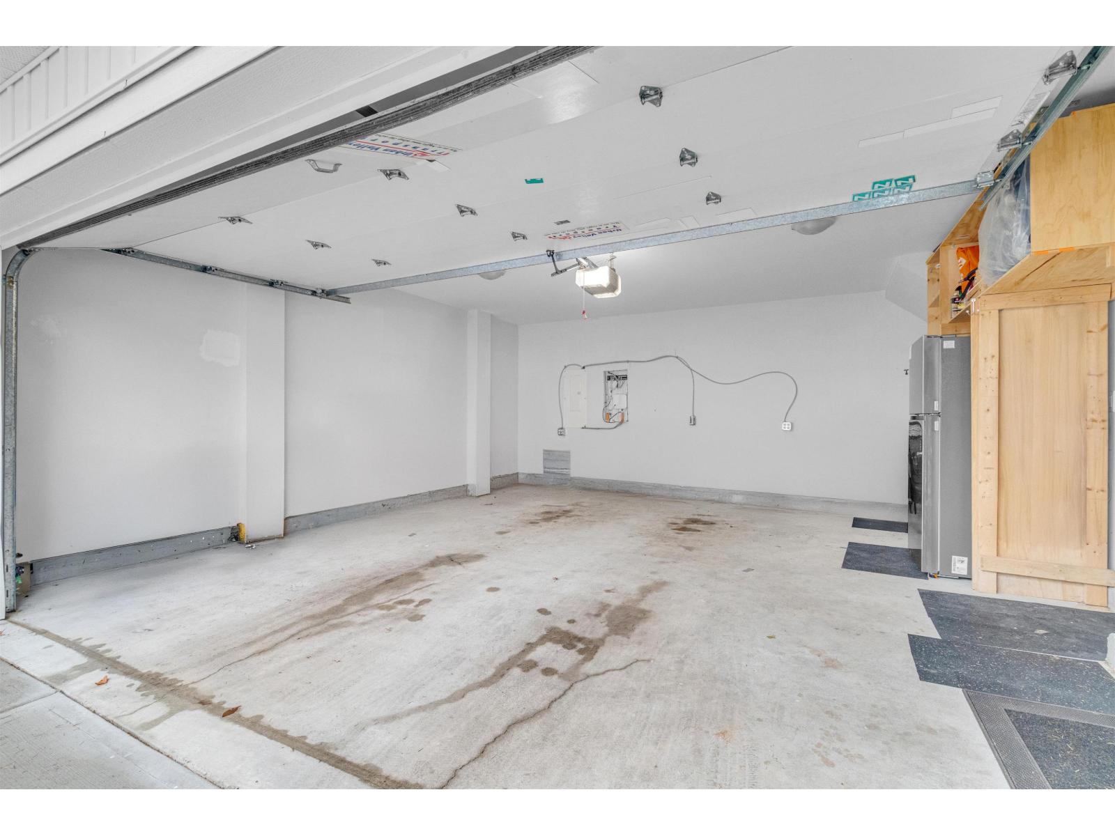 2 32035 MT WADDINGTON AVENUE, Abbotsford